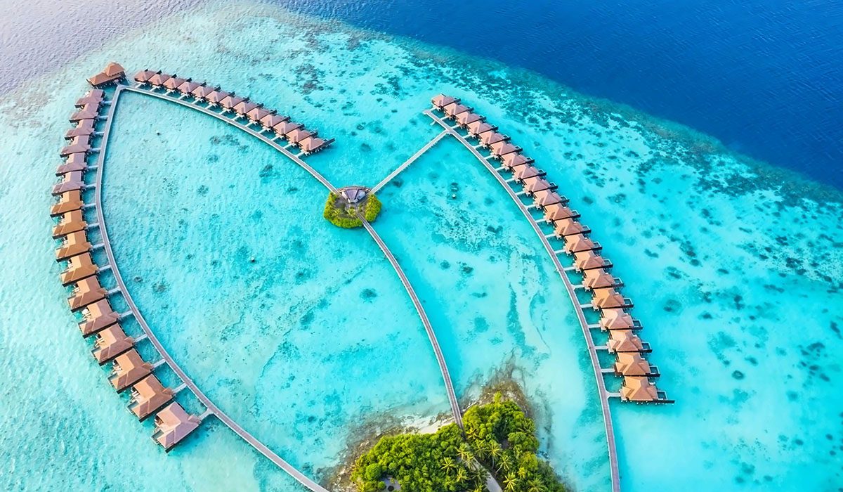 Мальдивы — это россыпь отелей на поверхности океана