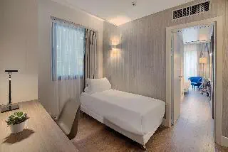 HOTEL NH Palermo