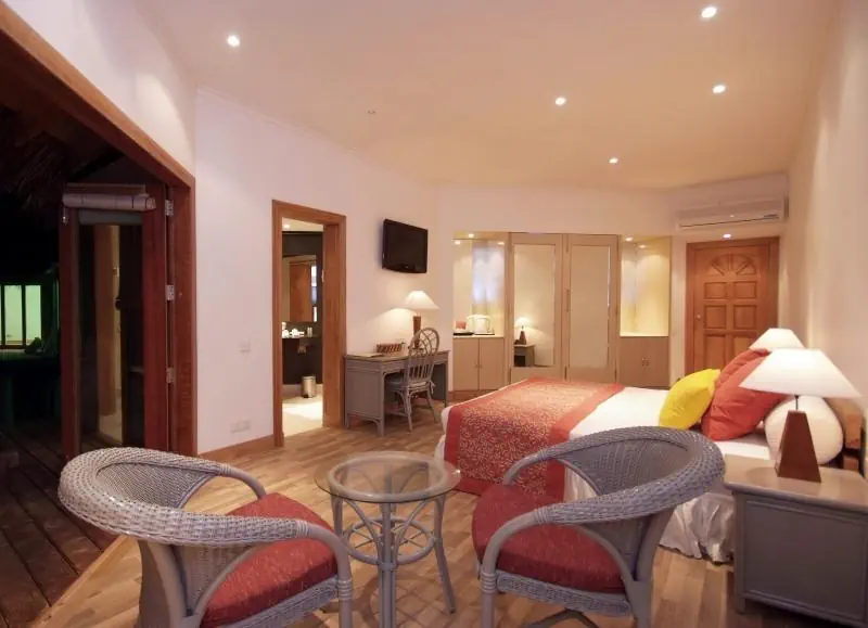 HOTEL Adaaran Club Rannalhi