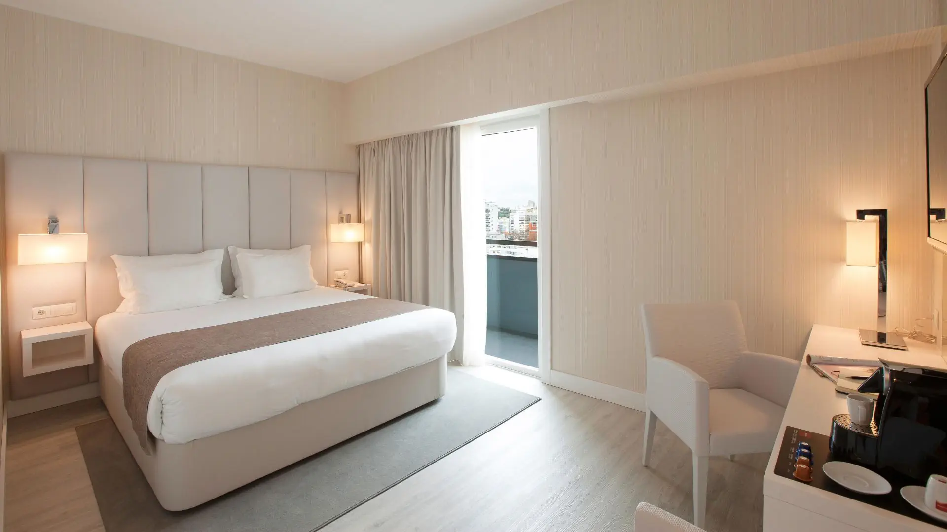 HOTEL Lutecia Smart Design Hotel
