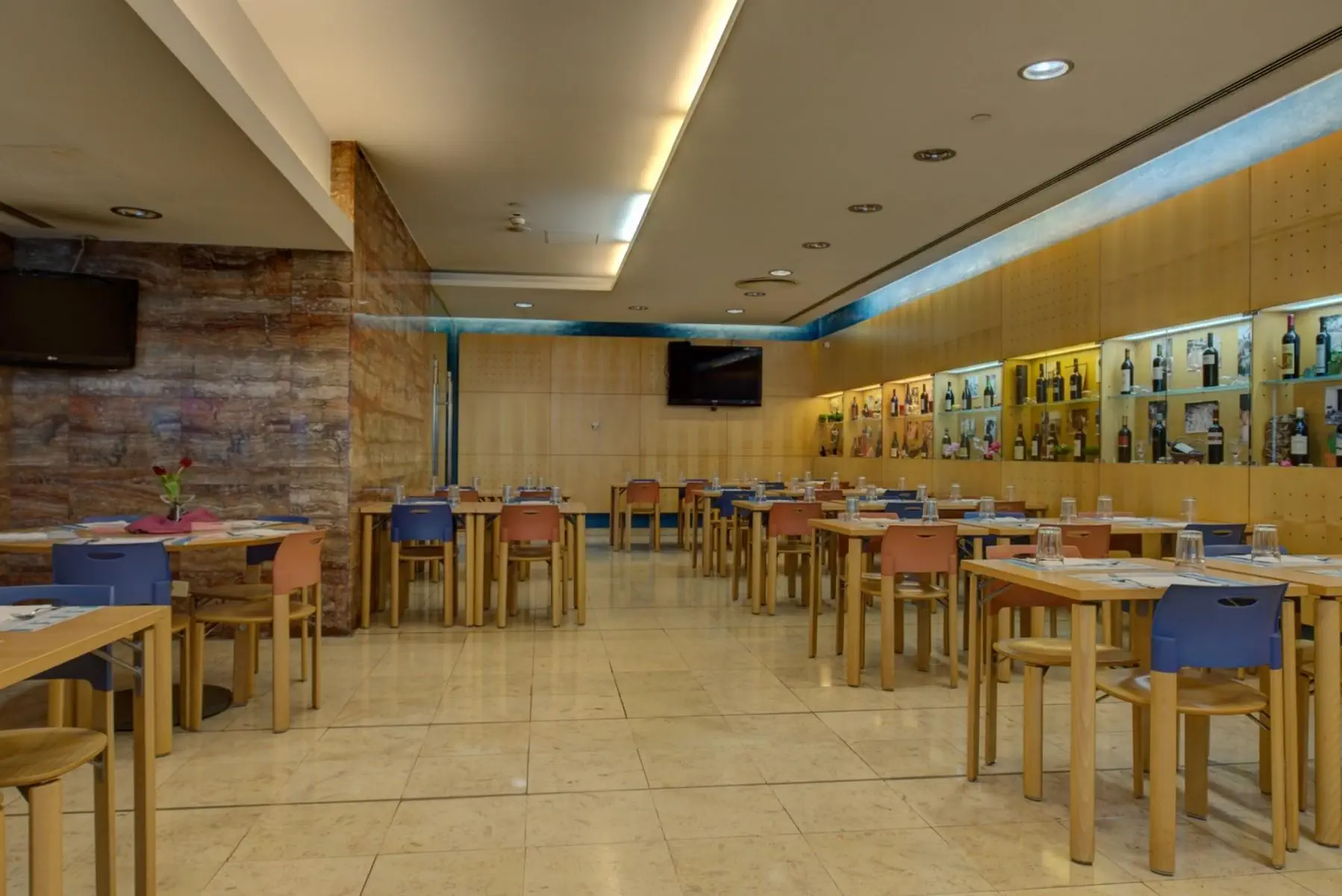 HOTEL VIP Executive Entrecampos Hotel