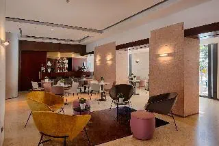 HOTEL NH Palermo