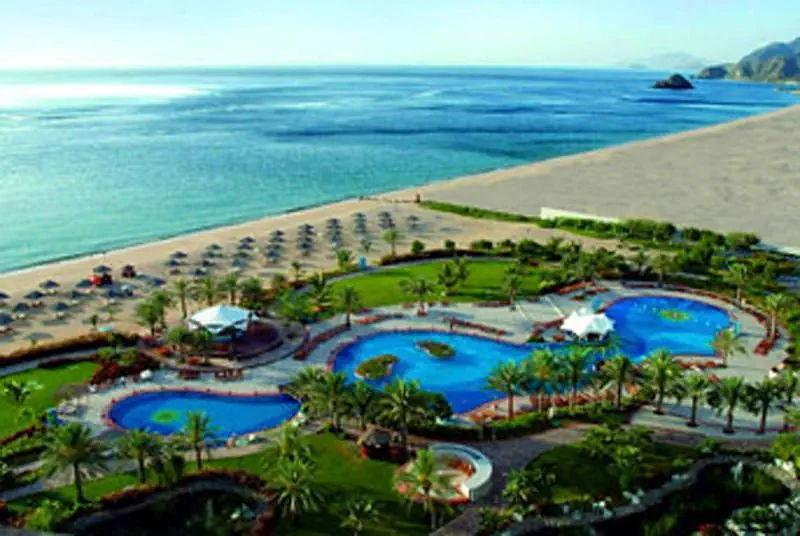 Le Meridien Al Aqah Beach Resort