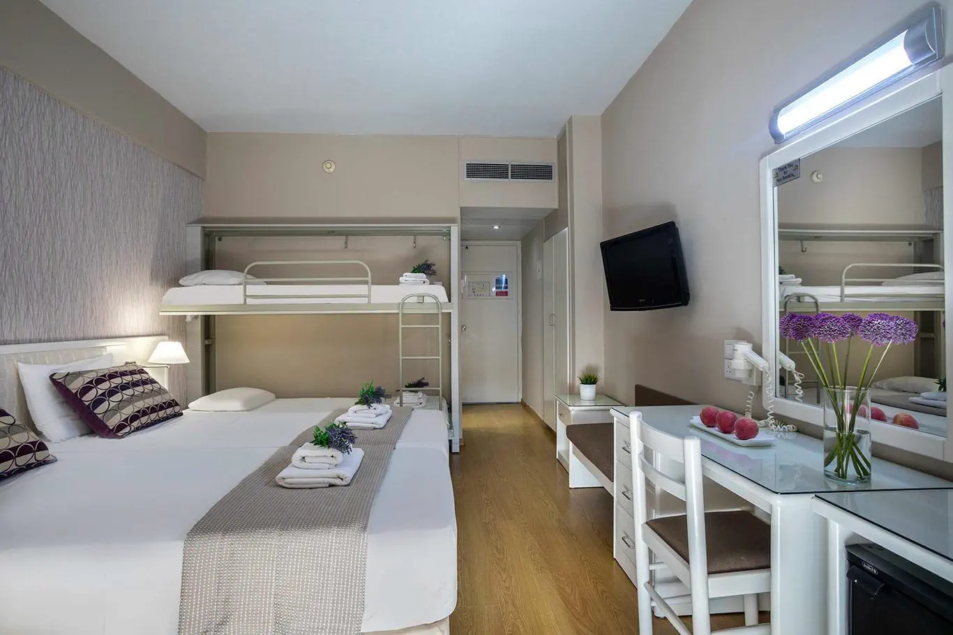 HOTEL Pavlo Napa Beach