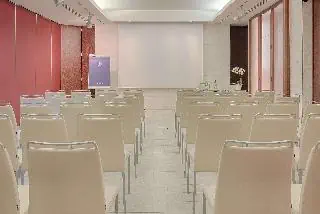 HOTEL NH Palermo