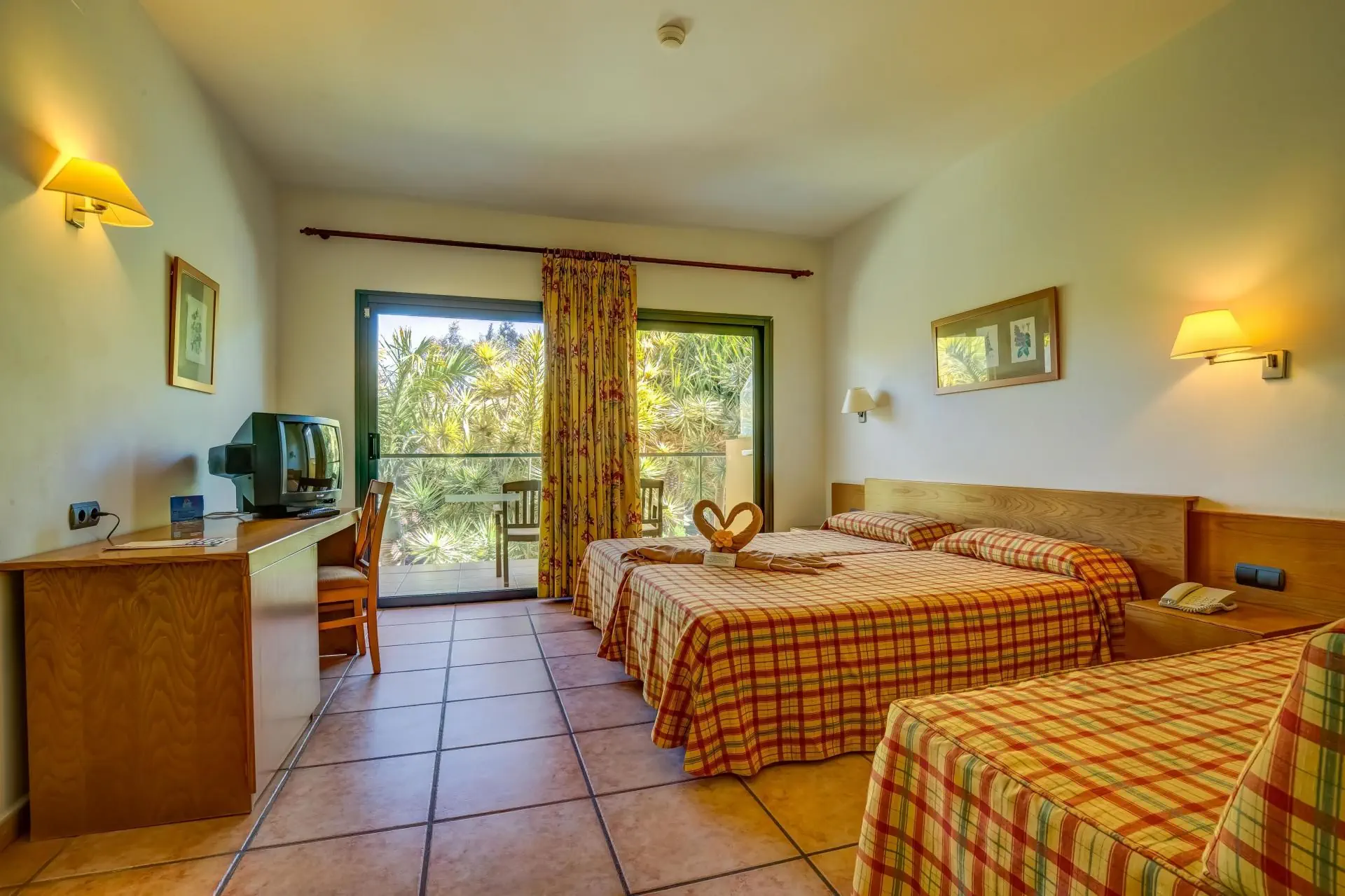 HOTEL SBH Hotel Club Paraiso Playa