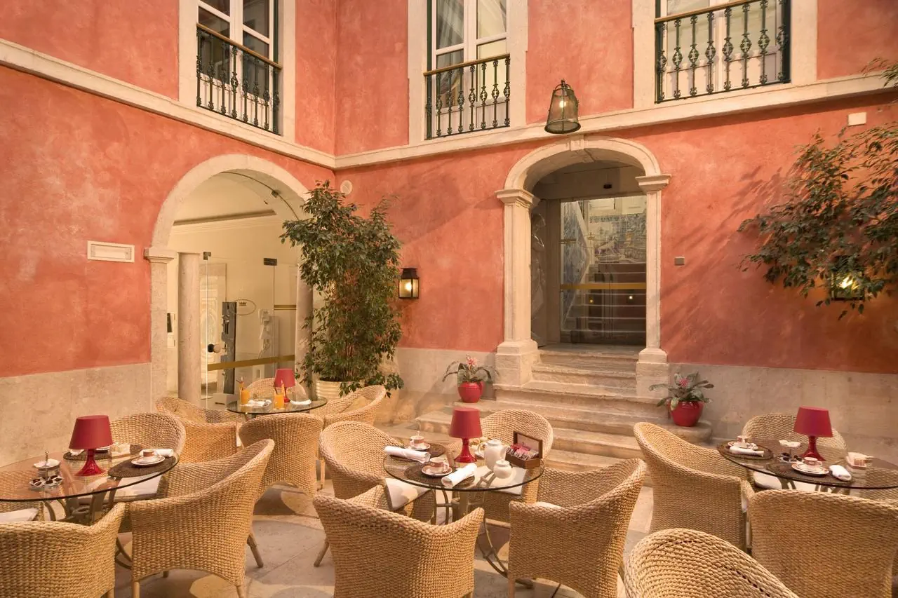 HOTEL Real Palacio Hotel