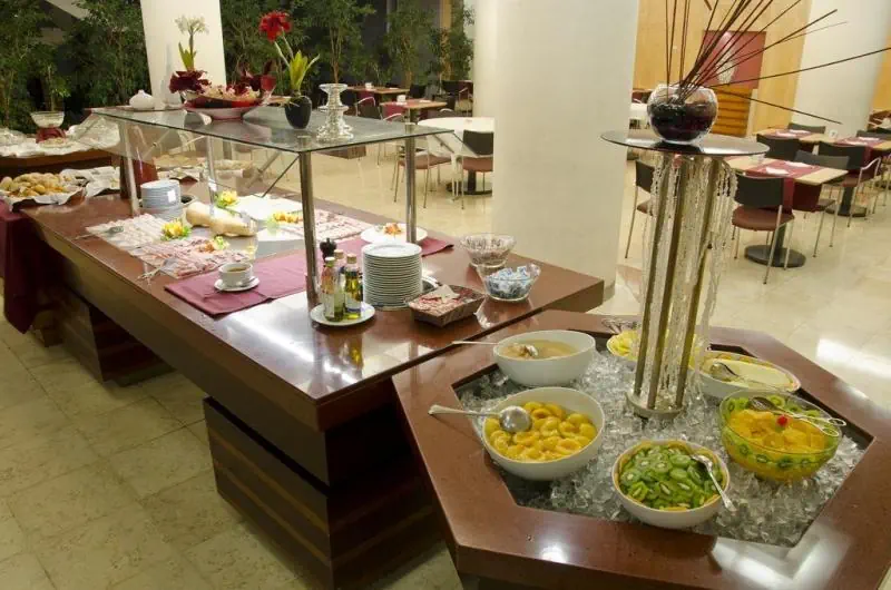 HOTEL VIP Executive Entrecampos Hotel