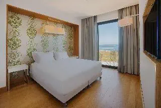 HOTEL NH Palermo