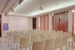 HOTEL NH Palermo