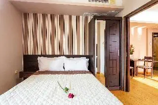 Отель: Cityhome Aparthotel