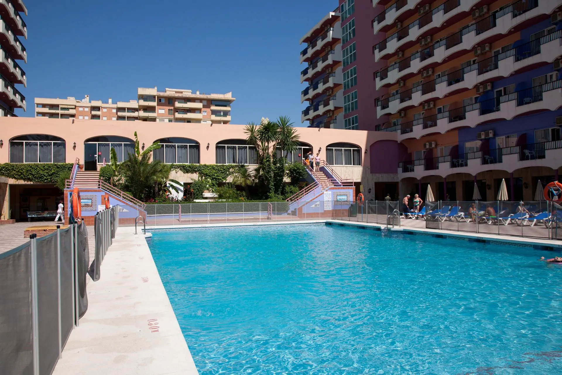 HOTEL MONARQUE FUENGIROLA PARK