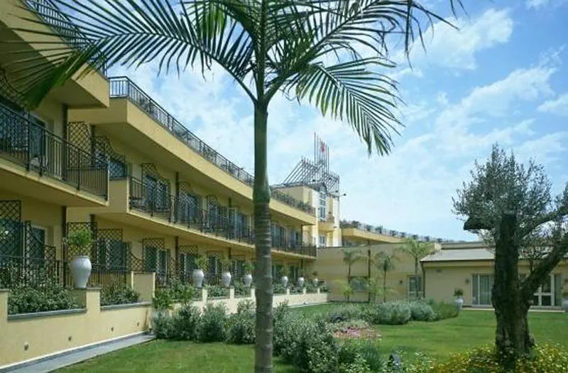 HOTEL NH Catania Parco Degli Aragonesi