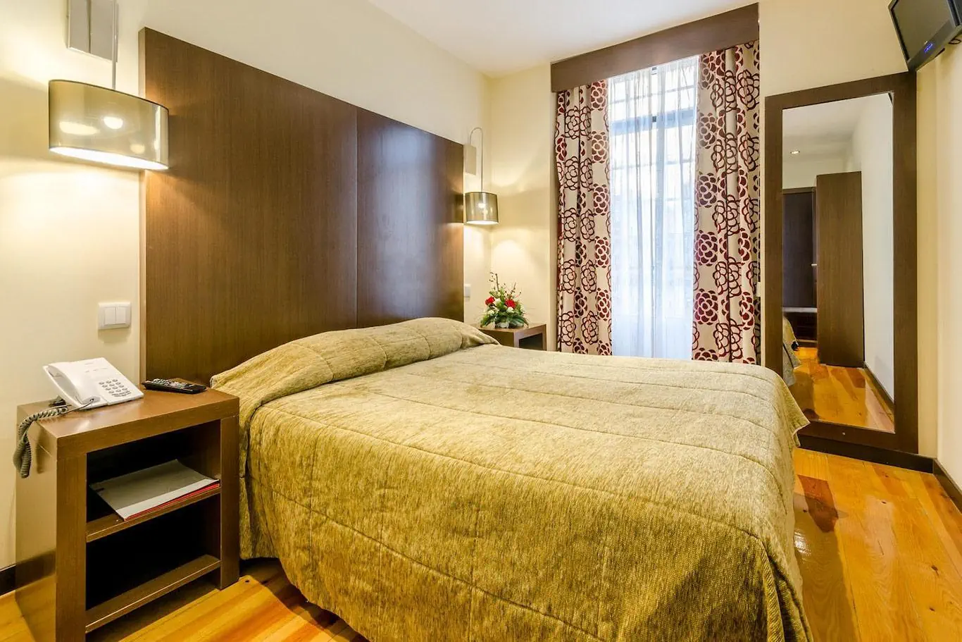 HOTEL Duas Nacoes Hotel