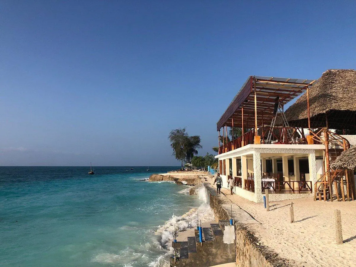 DOUBLE A NUNGWI BEACH HOTEL
