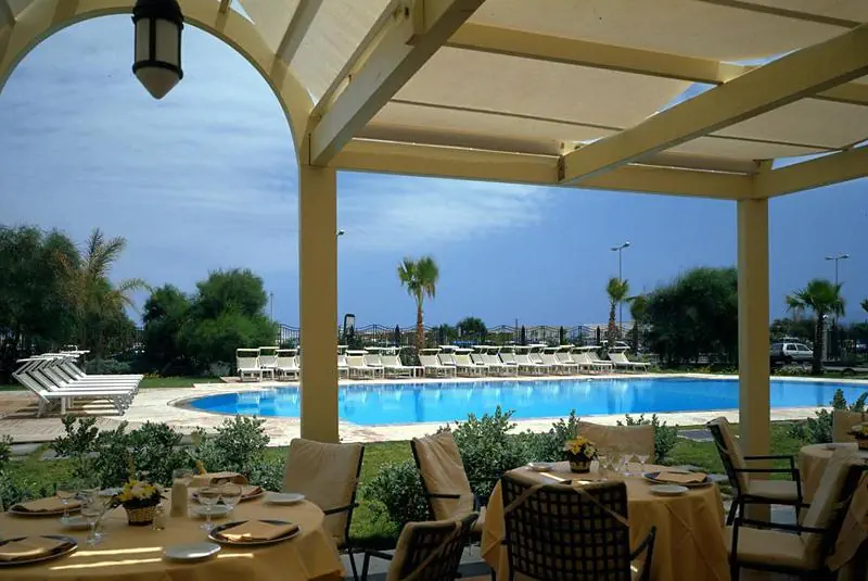 HOTEL NH Catania Parco Degli Aragonesi