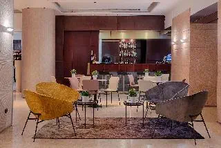HOTEL NH Palermo