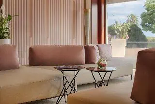 HOTEL NH Palermo