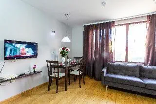 Отель: Cityhome Aparthotel