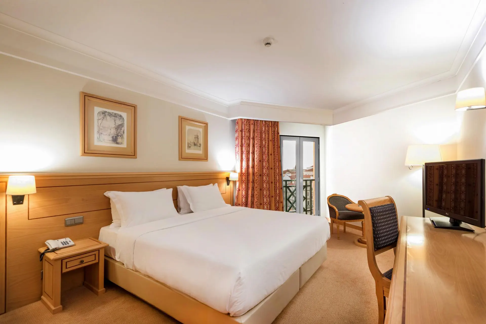 HOTEL Real Palacio Hotel