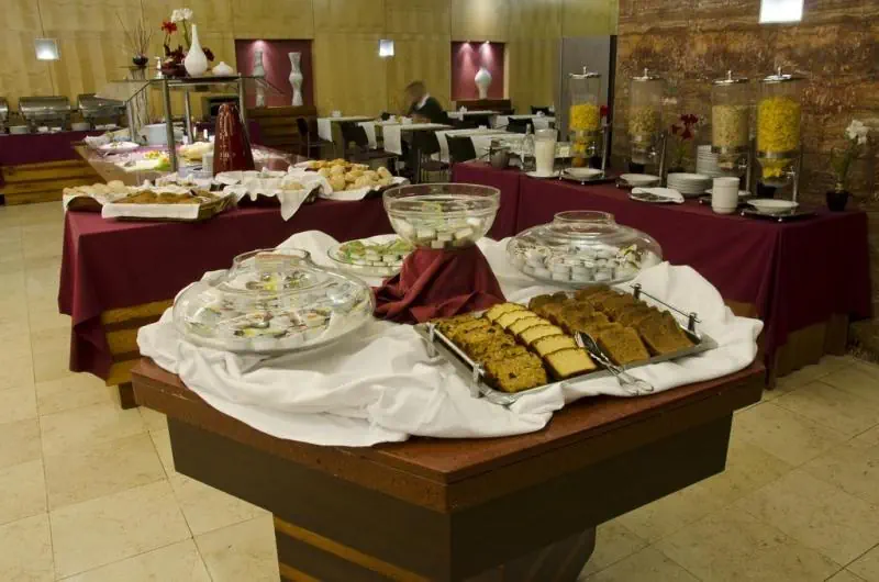 HOTEL VIP Executive Entrecampos Hotel