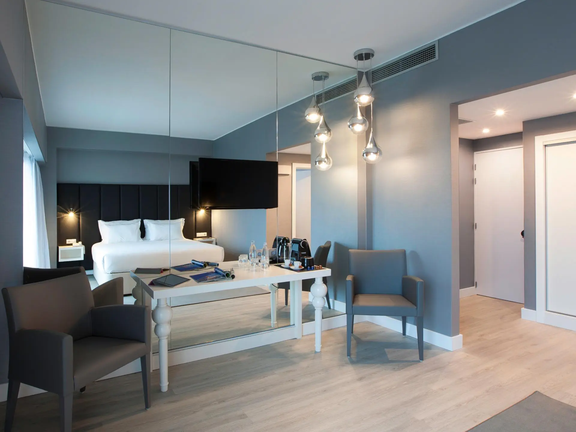 HOTEL Lutecia Smart Design Hotel