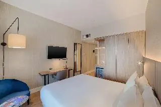 HOTEL NH Palermo