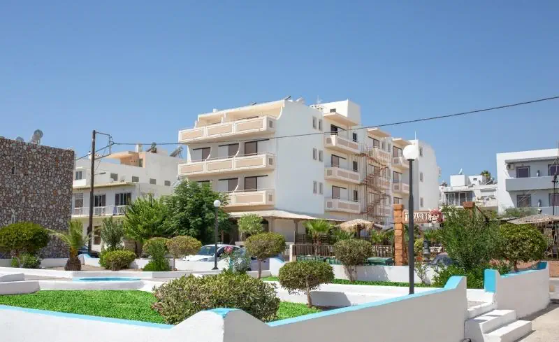 HOTEL SILVER BEACH HOTEL (Adults Only)