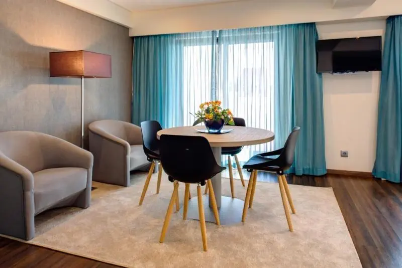 HOTEL VIP Executive Zurique Hotel