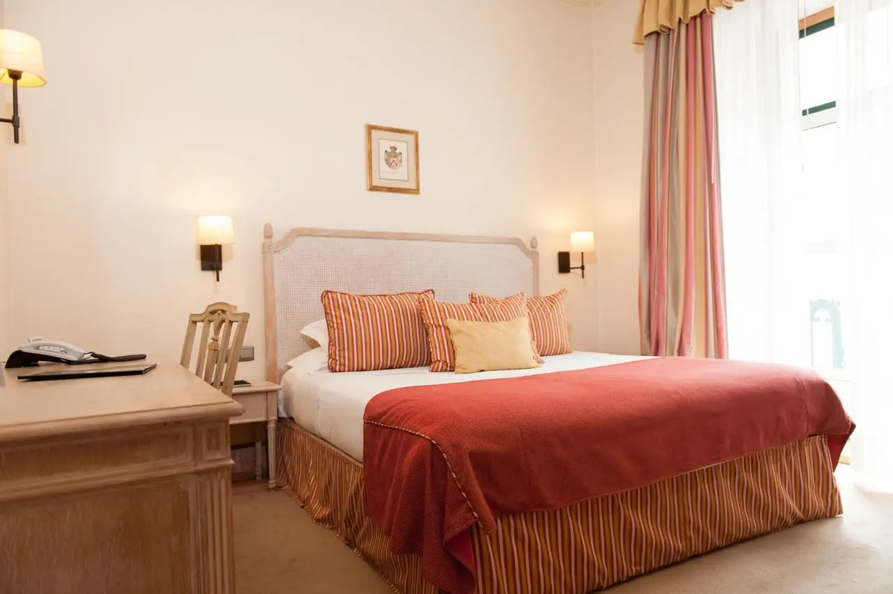 HOTEL Real Palacio Hotel