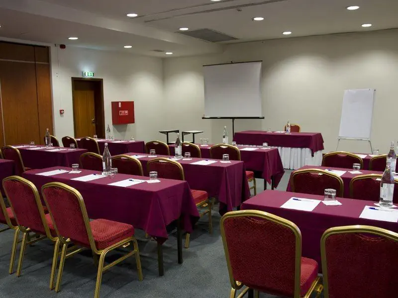 HOTEL VIP Executive Zurique Hotel