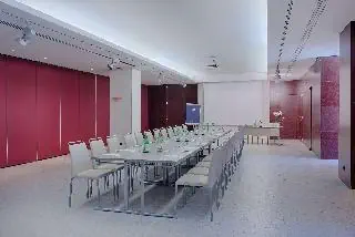 HOTEL NH Palermo