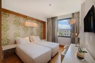 HOTEL NH Palermo