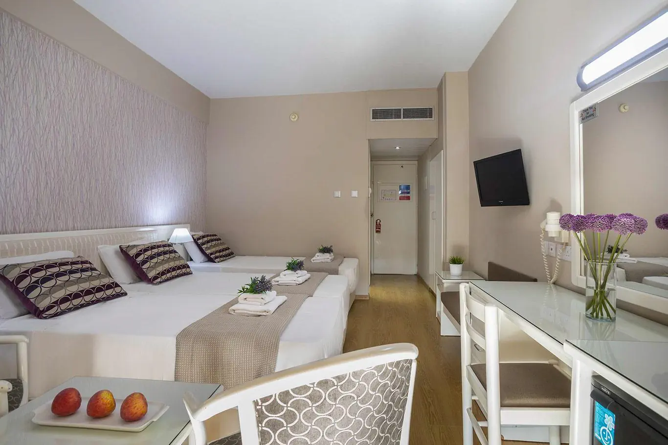 HOTEL Pavlo Napa Beach