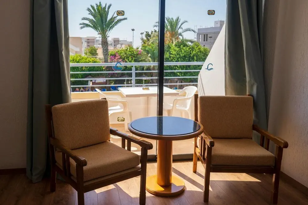 HOTEL Paphos Gardens Apts