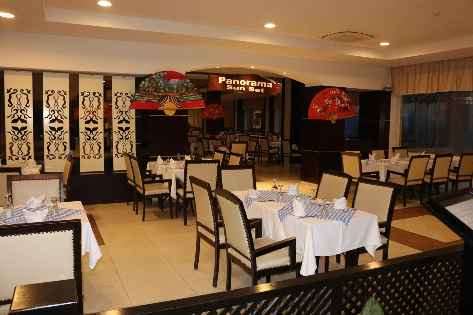 HOTEL: Nubia Aqua Beach Resort
