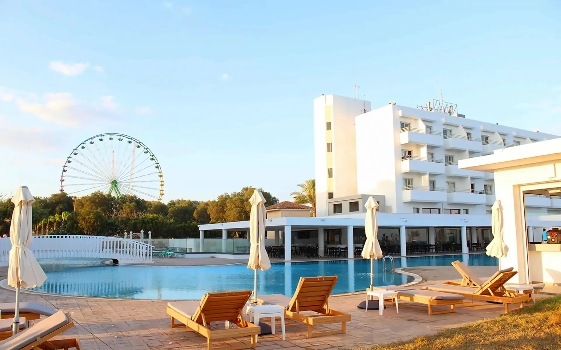 HOTEL Pierre Anne Beach Hotel