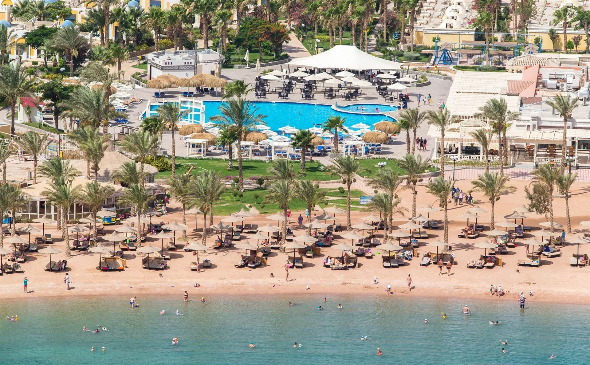 Отель: Mirage Bay Resort & Aqua Park (Ex. Lillyland Beach Club)