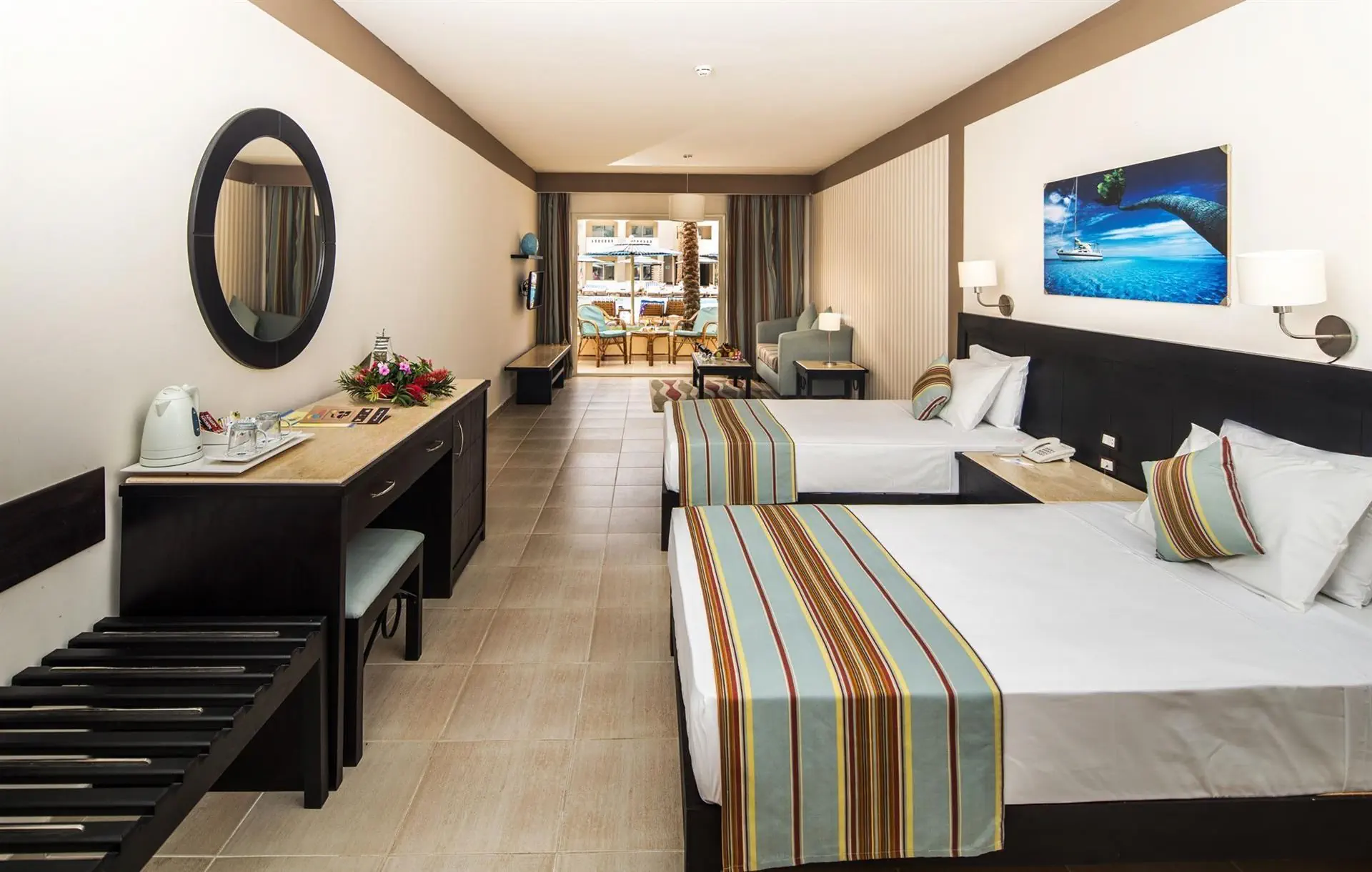 HOTEL: Nubia Aqua Beach Resort