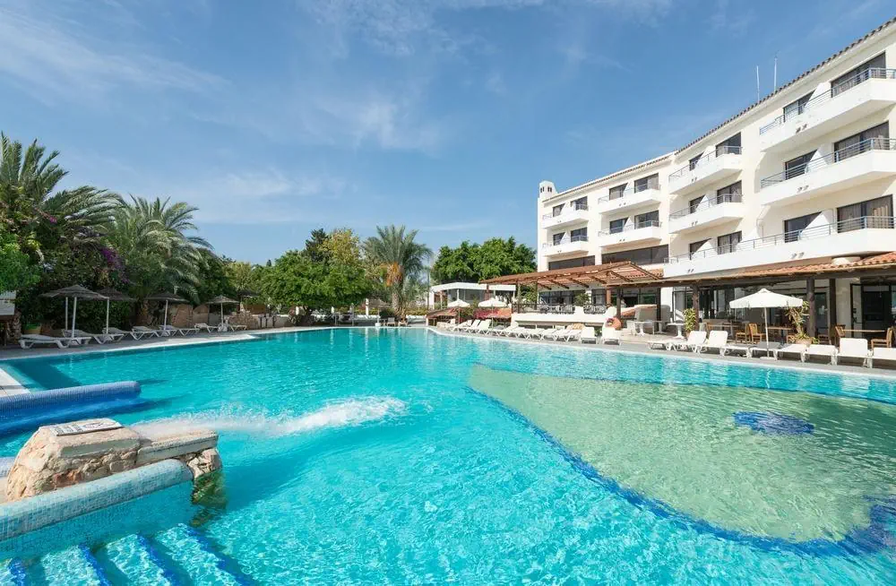 Paphos Gardens Apts