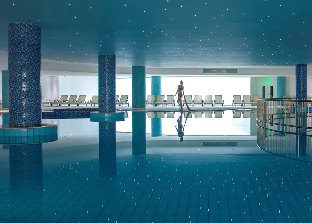 HOTEL: King Evelthon Beach Hotel & Resort