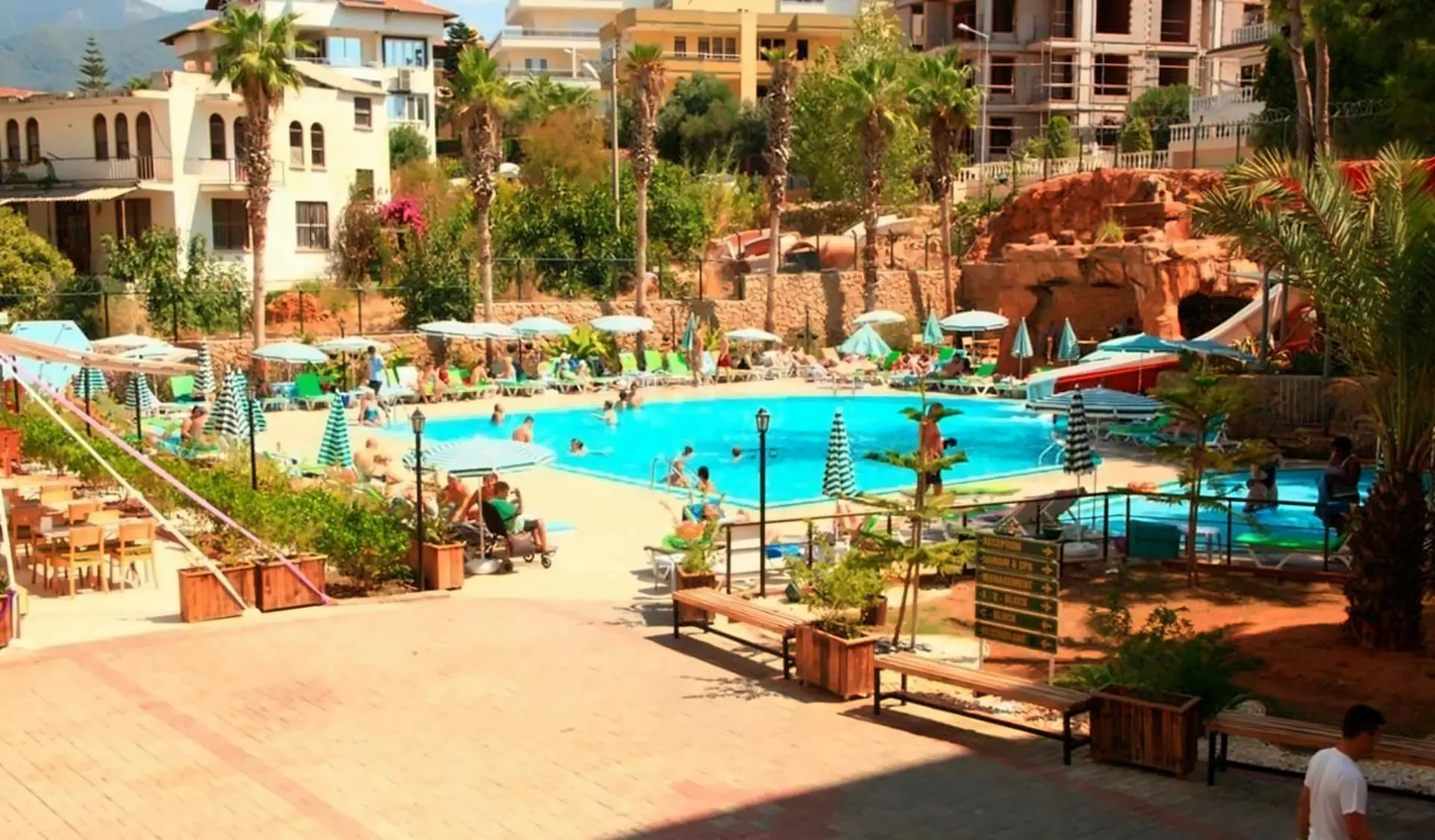 Отель: Green Life Hotel