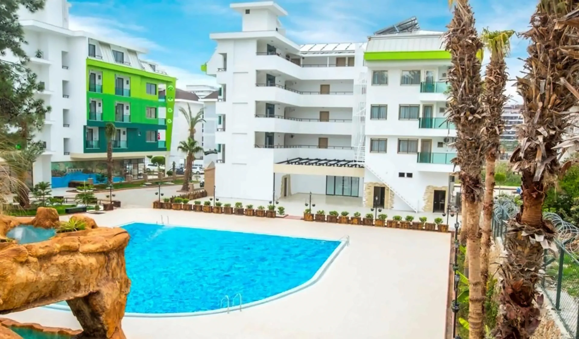 Отель: Green Life Hotel
