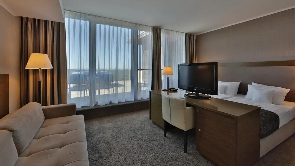HOTEL: HAVET HOTEL RESORT AND SPA OFERTA PODSTAWOWA DZWIRZYNO