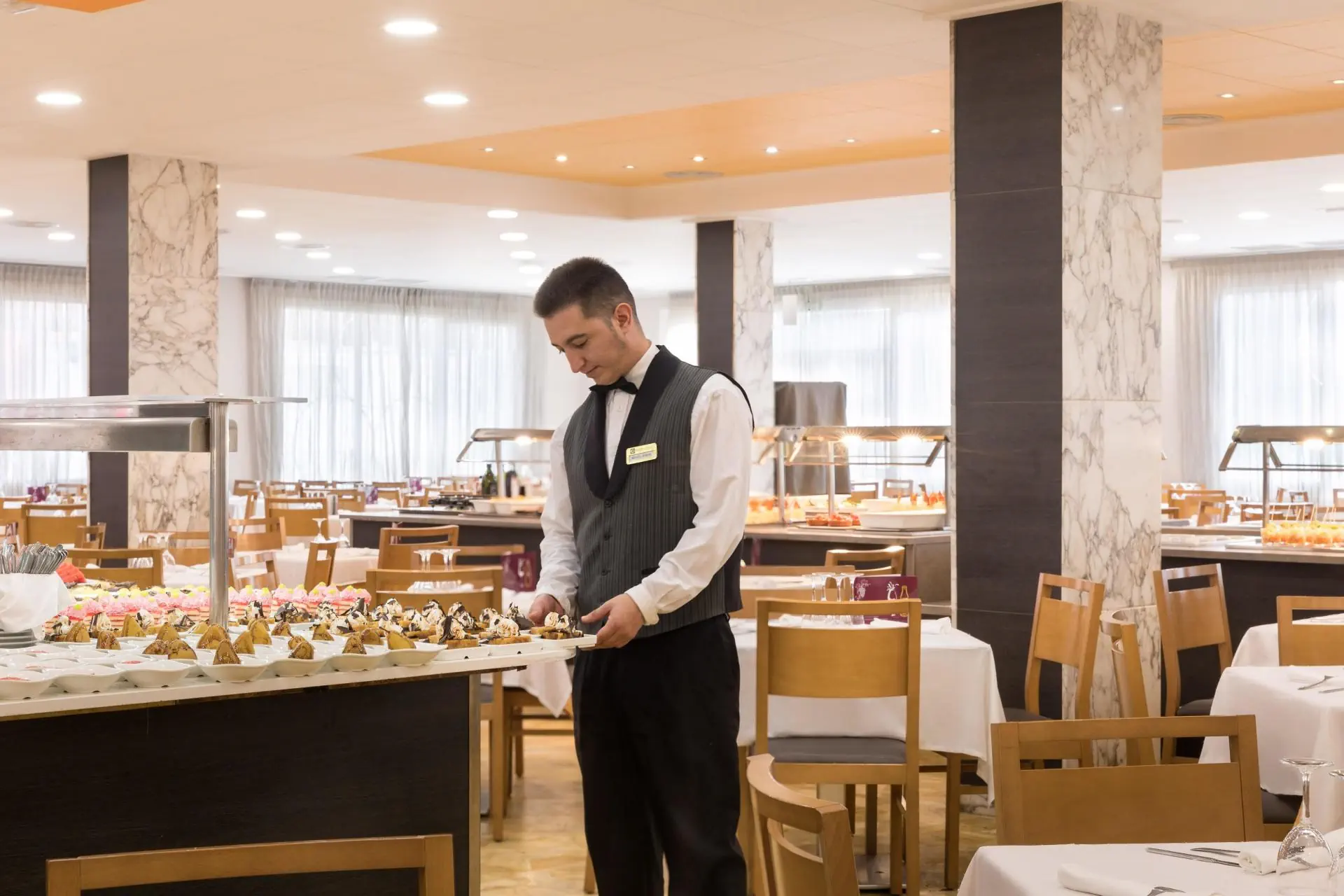 HOTEL: H.TOP OLYMPIC 3*