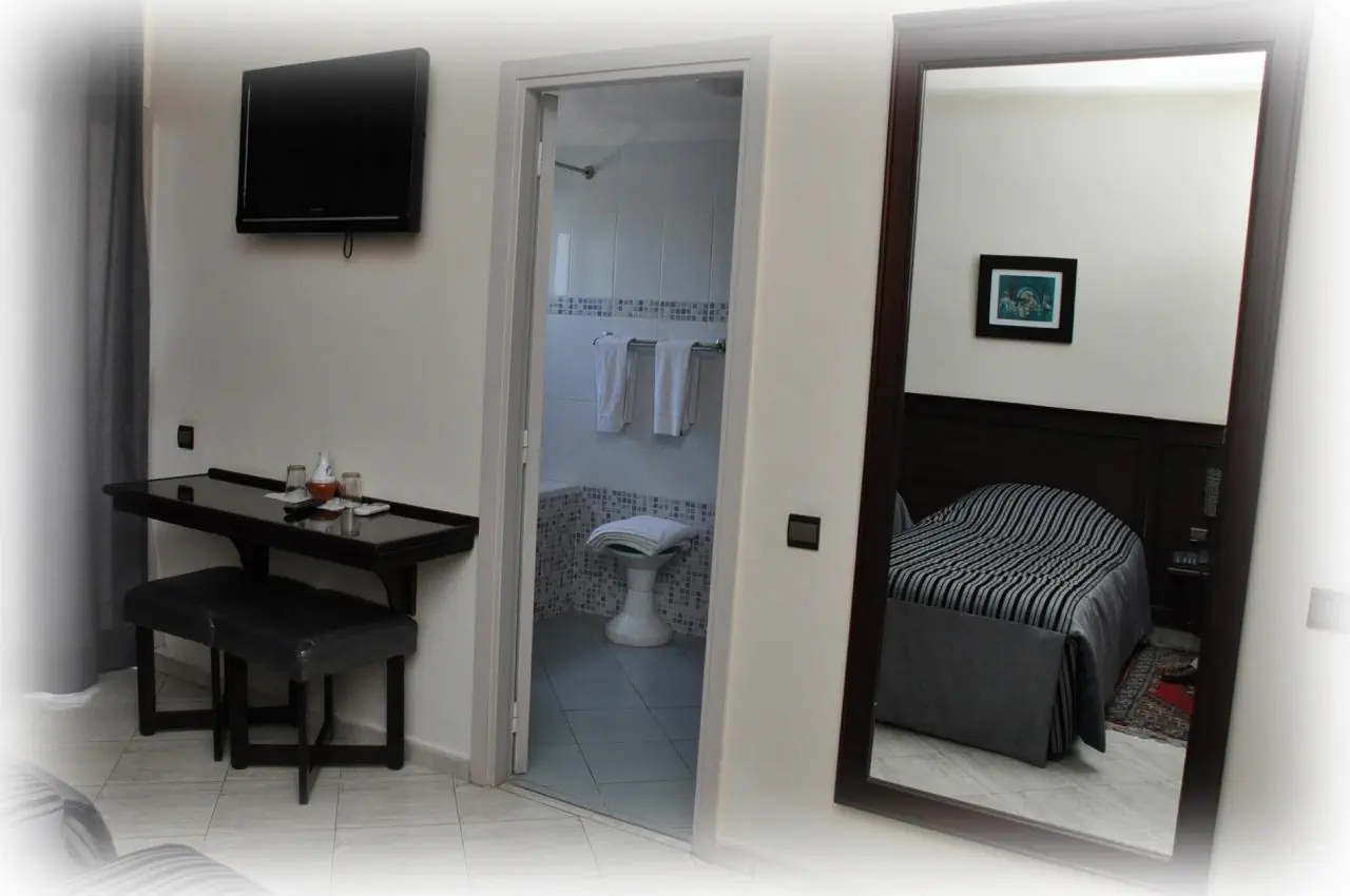 Отель: Aferni Hotel