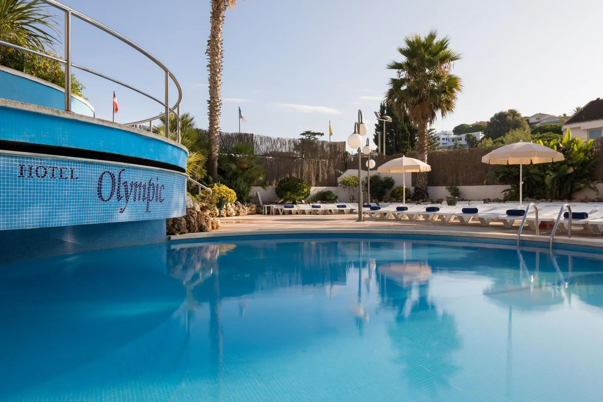 HOTEL: H.TOP OLYMPIC 3*
