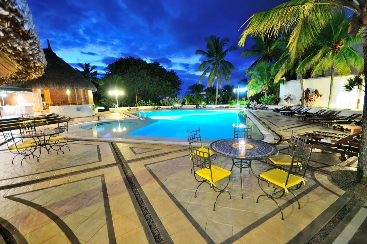 HOTEL Casuarina Resort & Spa
