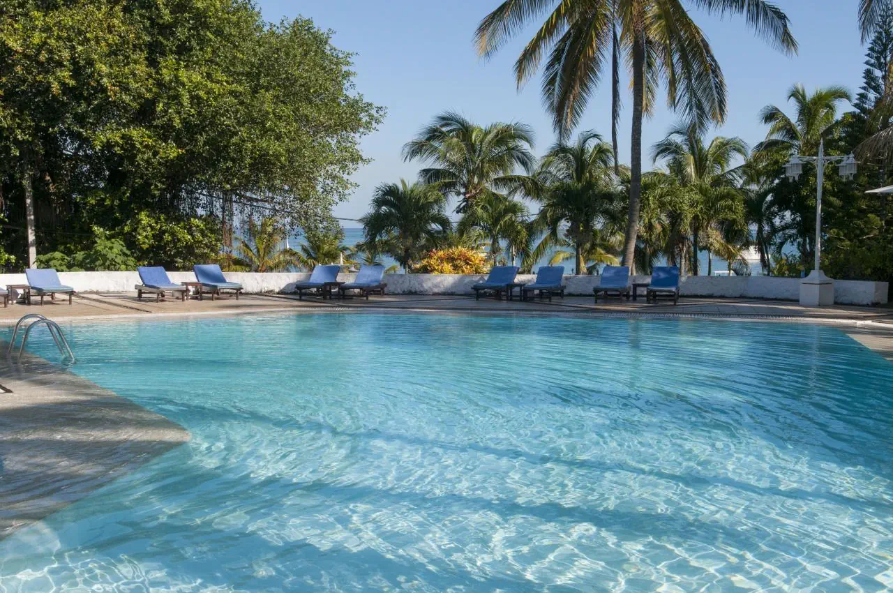 HOTEL Casuarina Resort & Spa