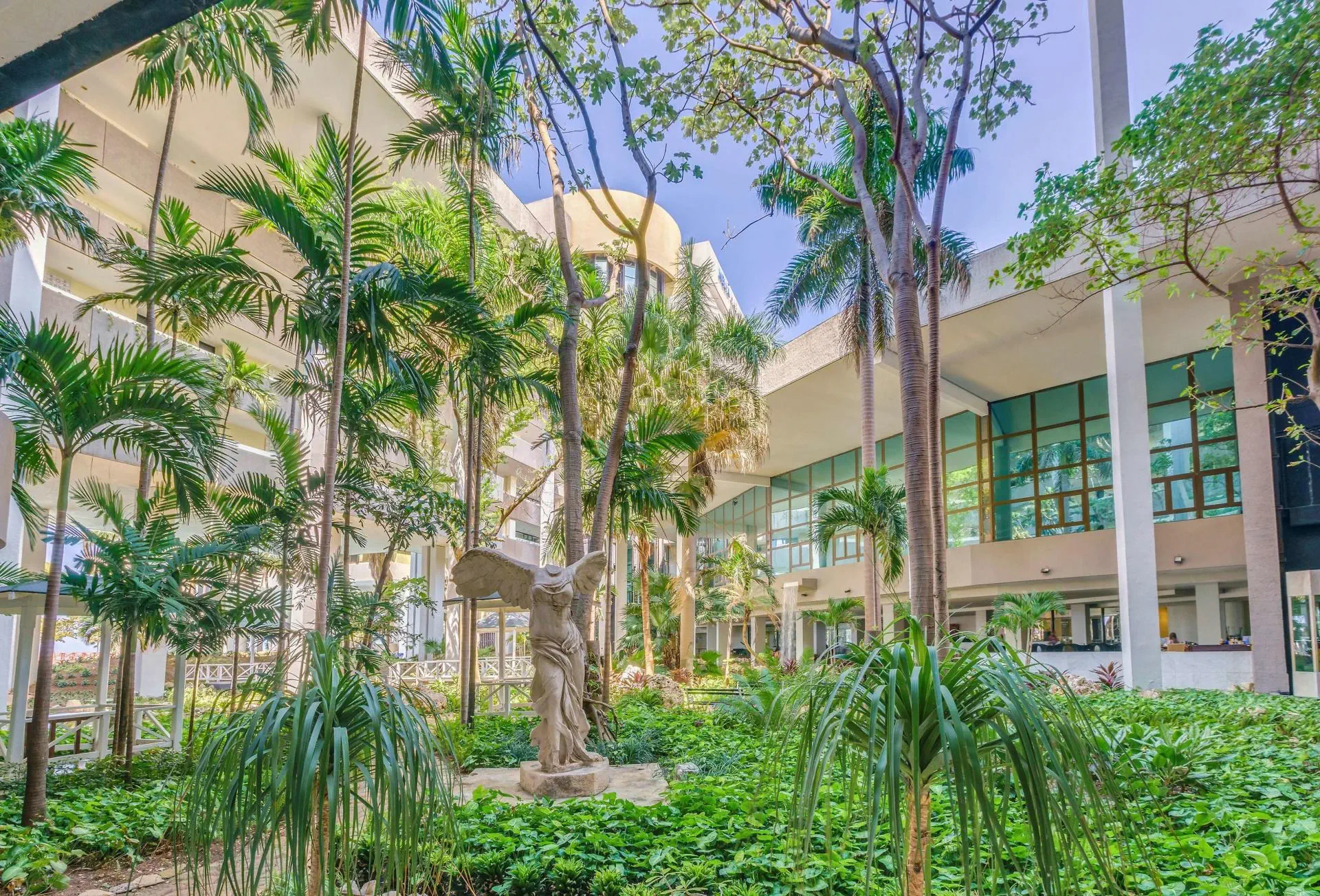 HOTEL: Melia Habana